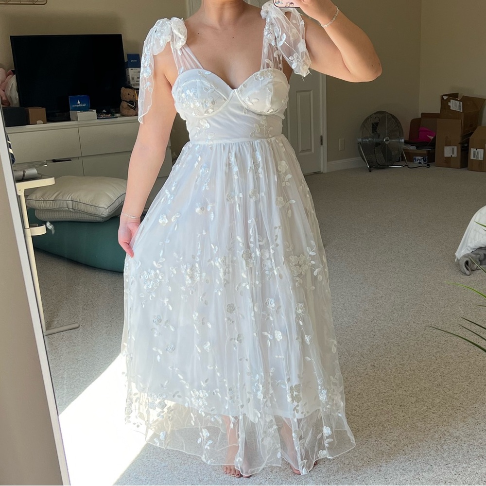 White Lace Dress